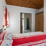 Appartement With Parking Space - 7494