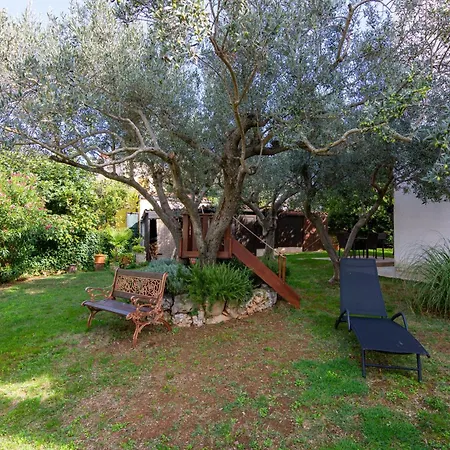 With Parking Space - 7494 * 메덜린