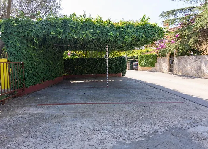 With Parking Space - 7494