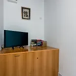 Apartment With Parking Space - 7494