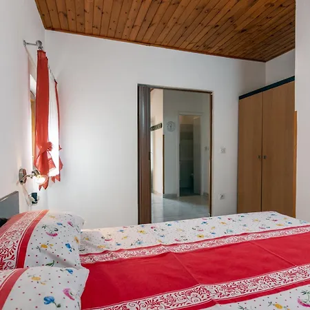 Apartment With A Parking Space - 7494
